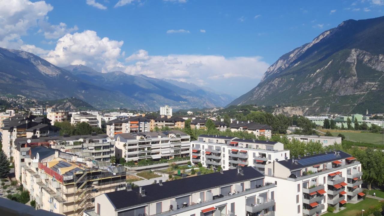 Studio Vue Imprenable Sierre Luaran gambar